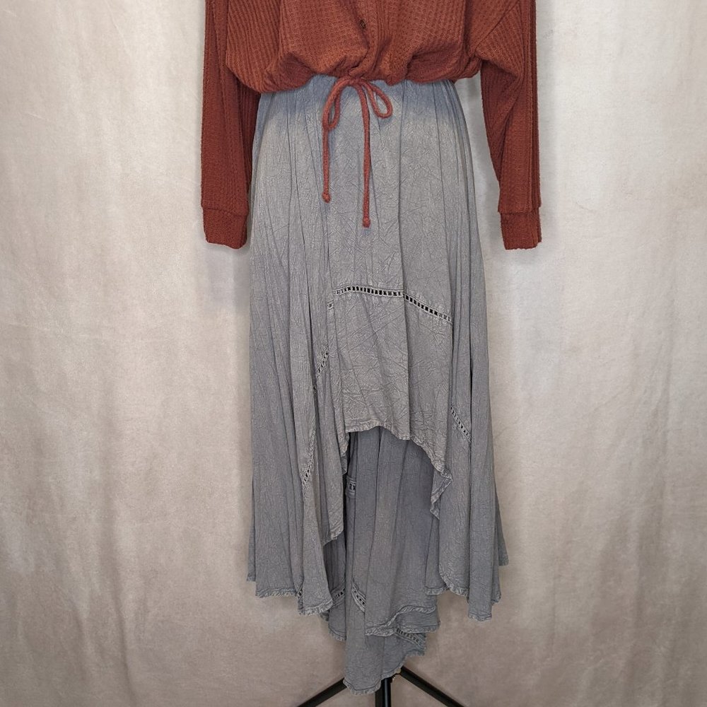 NWOT Medium Gray Hi Lo Skirt- Purchased from Earthbound